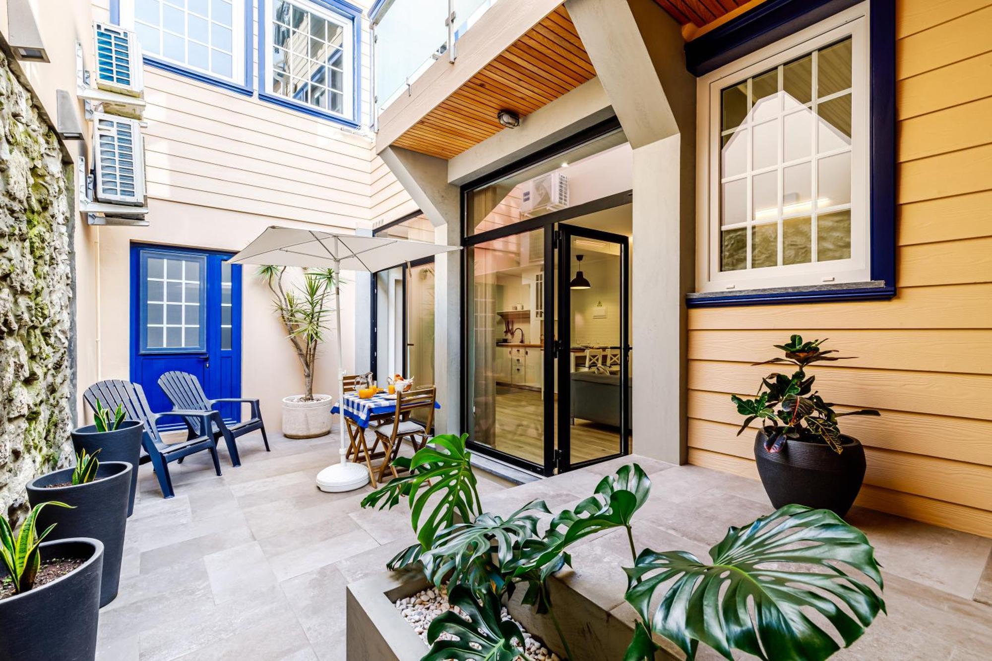 Ladomar Avenida Apartment Horta  Exterior photo